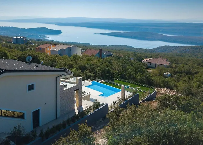 Infinity 度假居 *